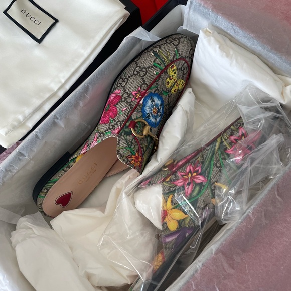 ❌SOLD❌ GUCCI Jordan Flora Canvas and Leather Mules -Size 38.5 - Picture 8 of 11